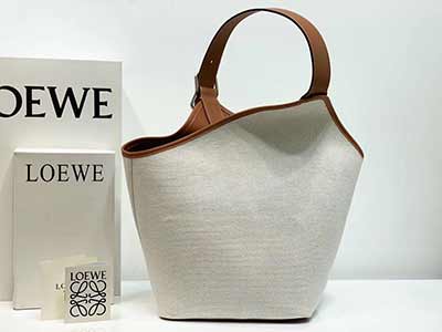 LOEWE羅意威專賣店新作 balloon bag氣球包061860