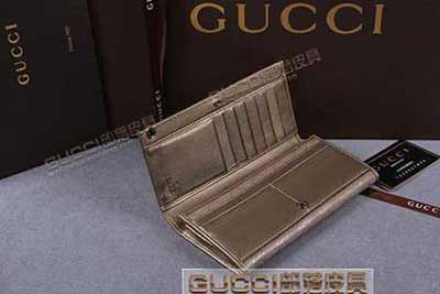 gucci 212109 灰光膠 古馳pvc錢包