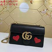 gucci古馳GUCCI新款 原單 與眾不同靈感加入翻蓋結(jié)構(gòu)化單肩小包 鏈條可滑動 多種背法 不同場合自由轉(zhuǎn)換的必備百搭單品 手提 單肩 斜挎 隨意而調(diào) 獨家品質(zhì)進口頭層 皮打造 手感舒適 車線均勻?qū)?><br /><br /><center></center></div><div   id=