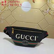 gucci古馳 GUCCI新款 世界矚目的包包——Gucci print leather 隨性別致的腰包宛如實用的飾品 為時髦人士輕裝出行注入別樣活力款號: 527792尺寸：寬22*高13*側(cè)寬5.