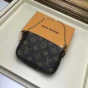 N58009 lv老花 MINI POCHETTE ACCESSORIES 小手袋 這款小提包適用于收納化妝品或各色隨身物件 設(shè)有金色黃銅鏈條 將提包系扣到手袋或牛仔褲 輕而易舉 4.5 x 9.5