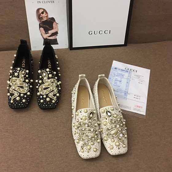 Gucci品牌折扣女鞋 新款柳釘彩鉆蛇形單