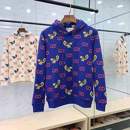 Gucci古馳早秋新品滿印連帽衛(wèi)